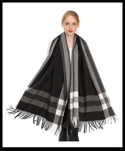 chica con bufanda de lana